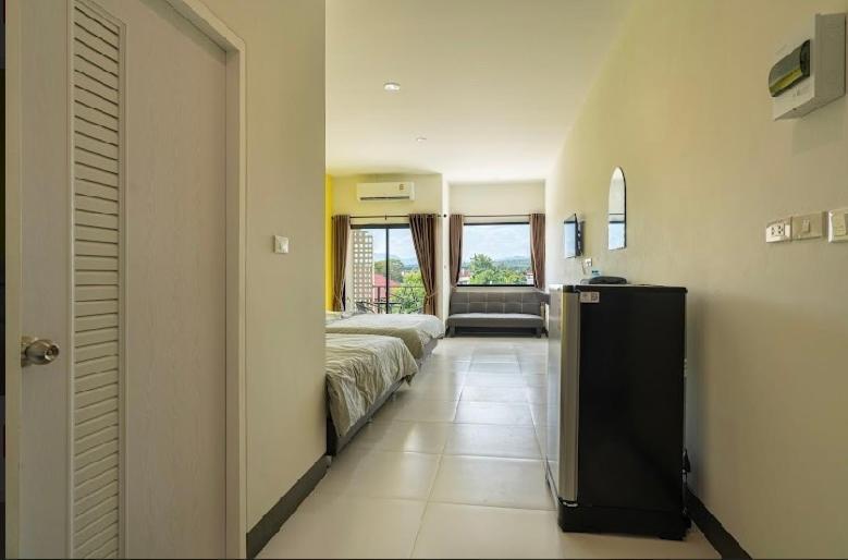 แอ่ว-ดีld Hotel&Residences Ngao Exterior photo